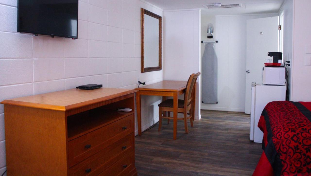 Budget Inn Ontario Kültér fotó