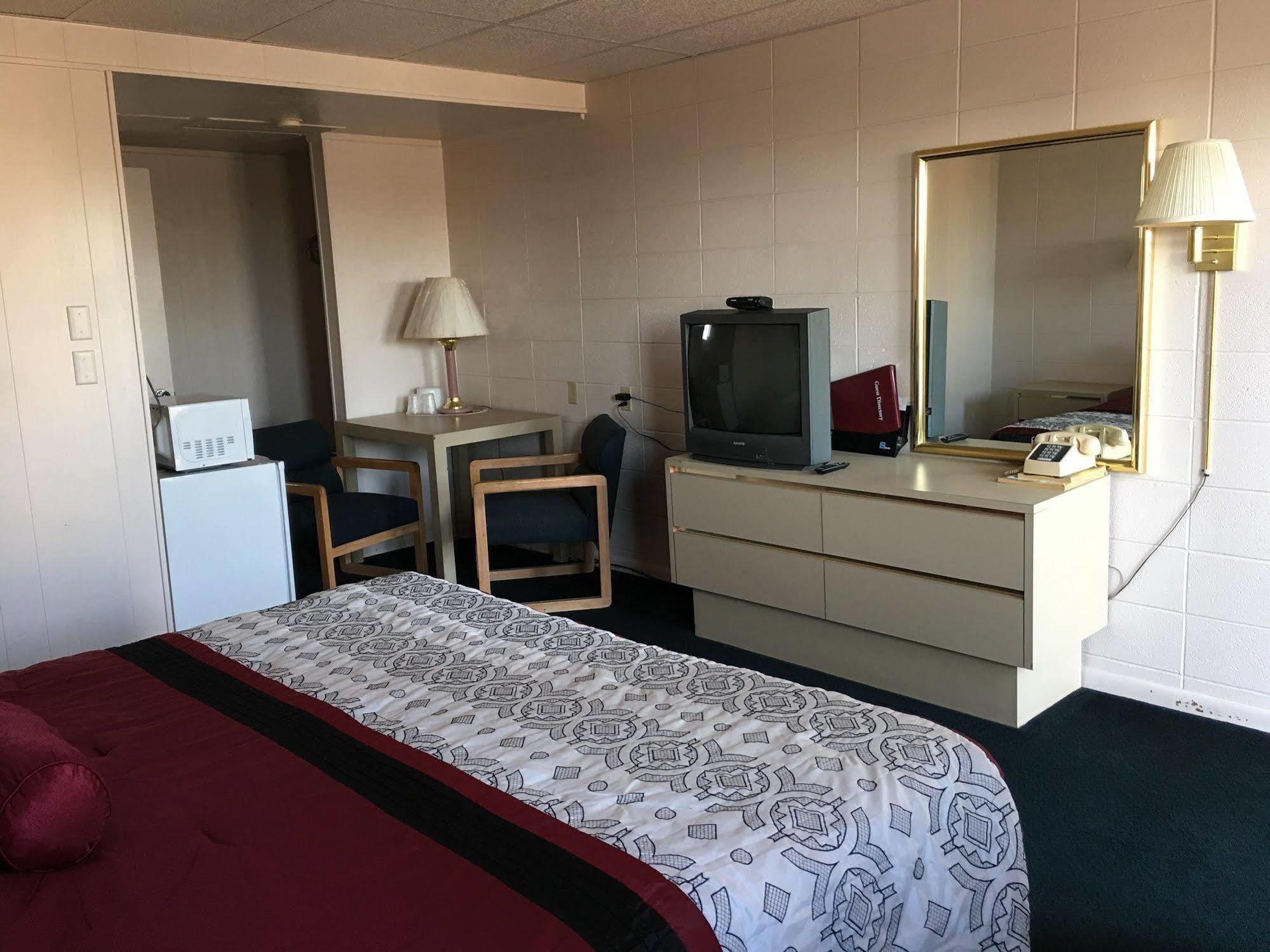Budget Inn Ontario Kültér fotó